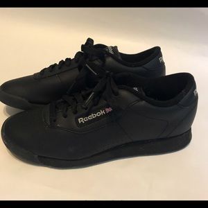 Reebok black shoes